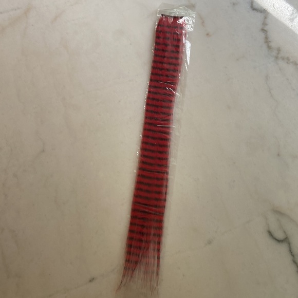 16" synthetic hair / clip on extension - Picture 10 of 11